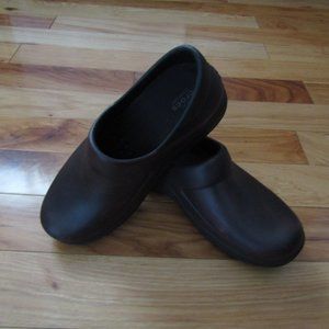 Black Women's Size 9 Crocs